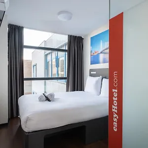 2* Hotel Easyhotel City Centre